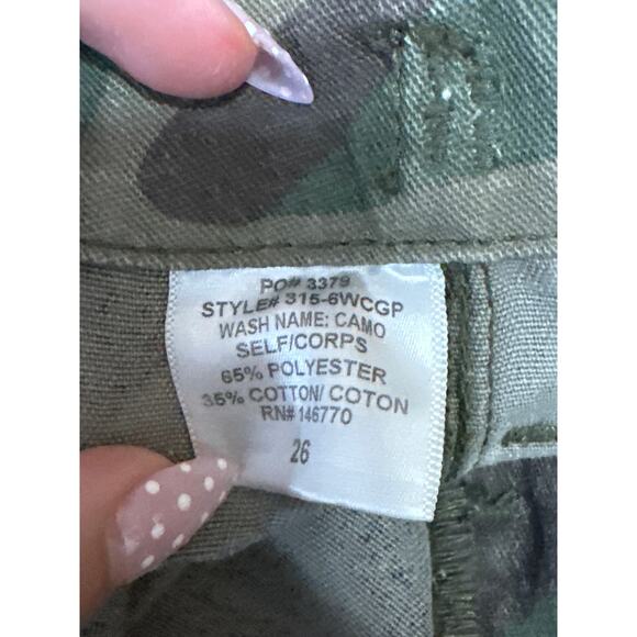 Re/Done Women's Green Camo Camouflage Mid Rise Straight Cargo Trouser Pants 26 - Picture 5 of 5